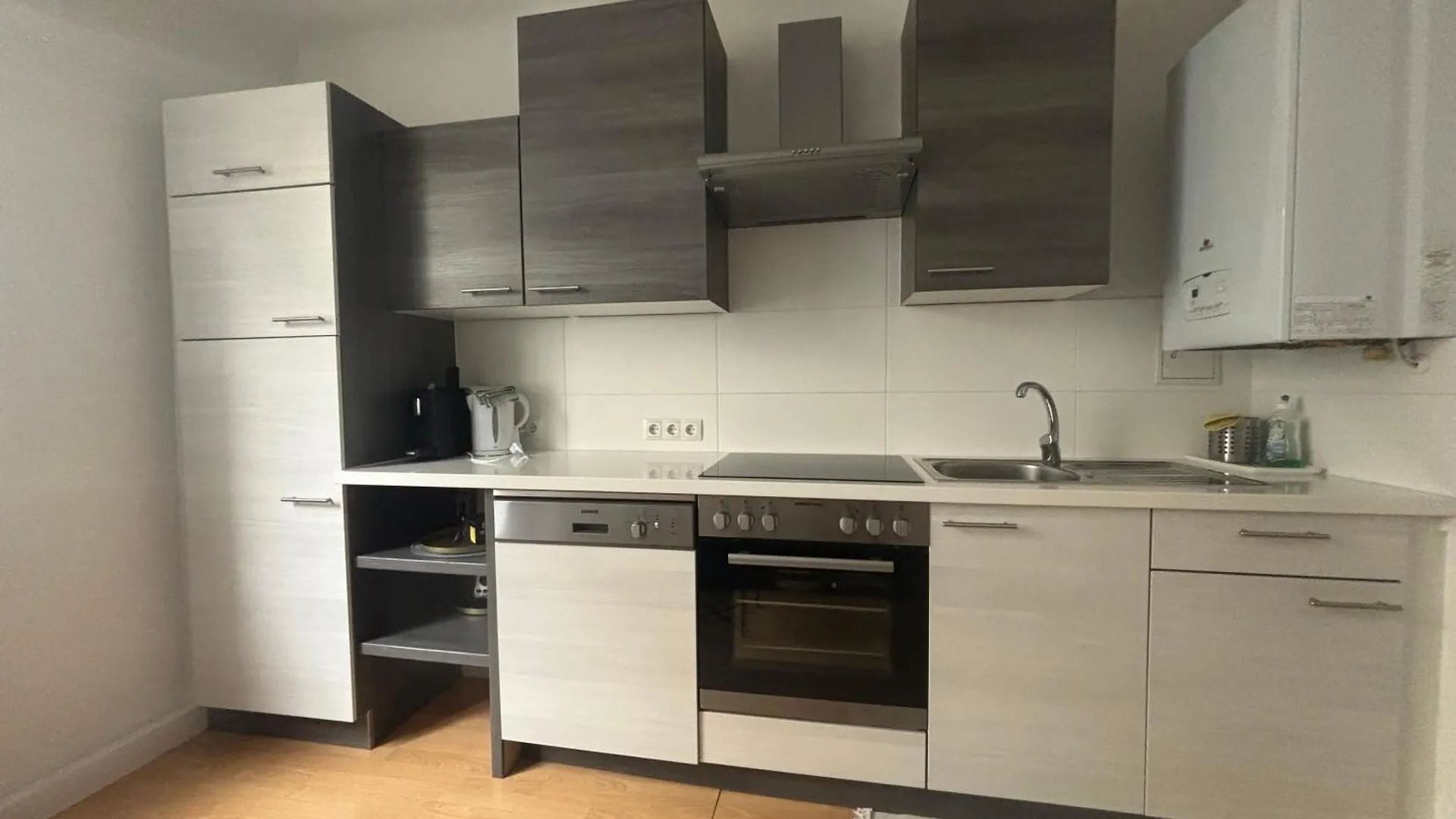 Central Alpha Apartment 7Min To The City Centar Vienna
