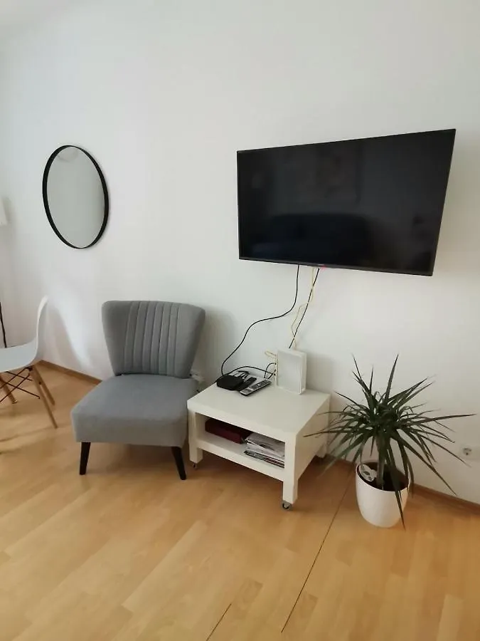 Central Alpha Apartment 7Min To The City Centar ウィーン