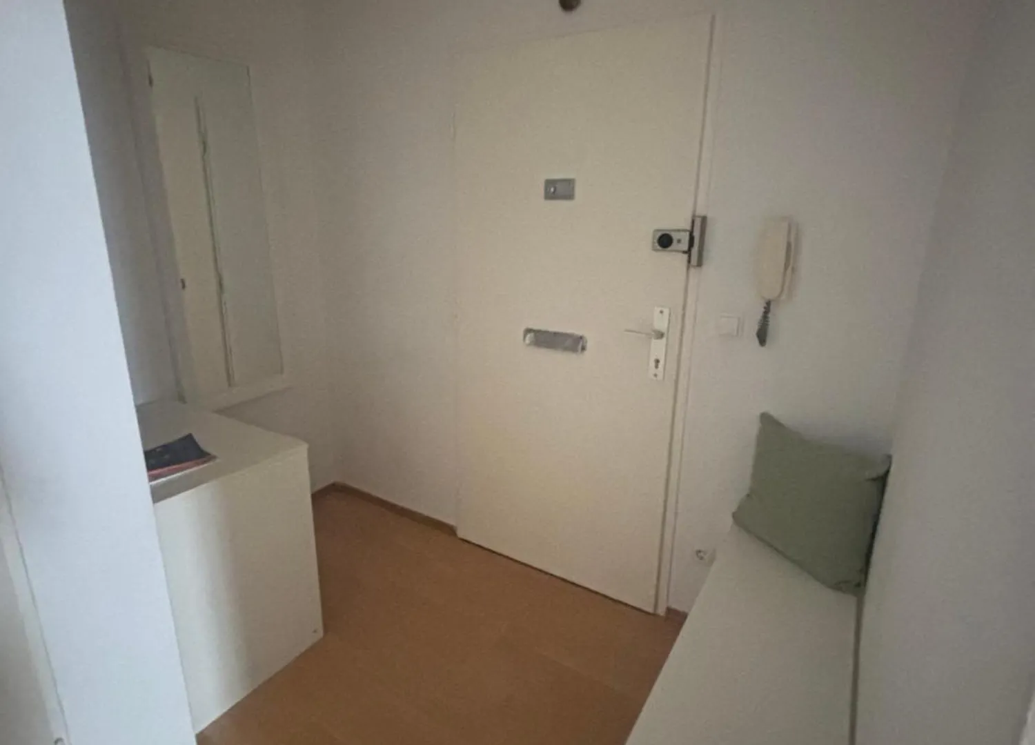 Central Alpha Apartment 7Min To The City Centar ウィーン